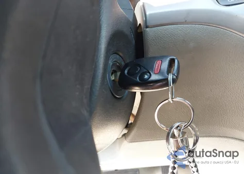 2008 Honda Odyssey Lx from USA, damaged, VIN 5FNRL38208B093928